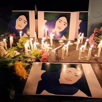 “我们是国际足球运动员,现在如果我们踏入球场就会被逮捕。”