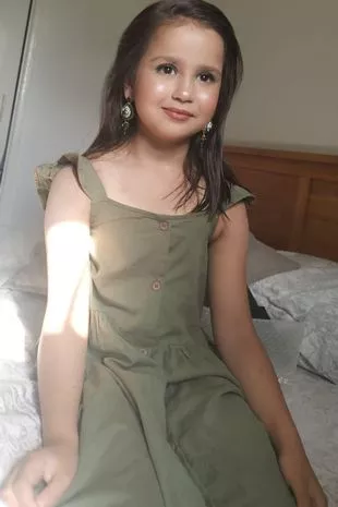 萨拉·谢里夫：社会关怀的老板，她的团队失败的女孩在国王的生日荣誉中获得了大英帝国勋章