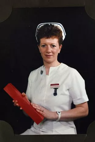 英国国家医疗服务体系（NHS）的一系列“失望”导致癌症数月未得到治疗，一名前护士去世