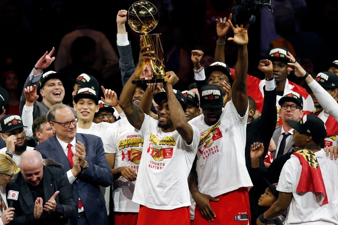 曝猛龙欲在NBA交易市场捕捞大鱼，蓄势待发，剑指总冠军