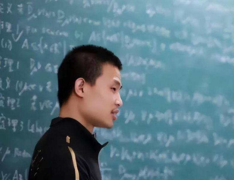 赵普呼吁北大，关注韦东奕健康，共筑学术与健康并进的未来