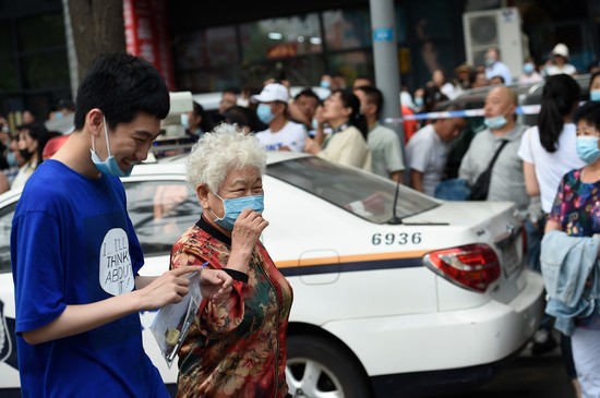 跨越千山万水，只为那一场特别的考试—记考生外婆的750公里送考之旅