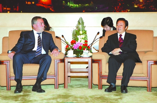 泰副总理回应军官宴请中国VVVIP事件，透明度与互信的双重考验