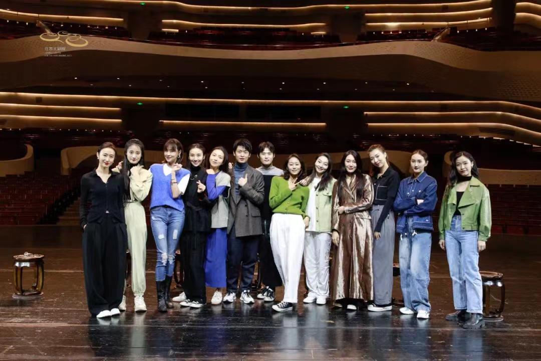 江苏大剧院，以行动诠释责任与担当，辞退不当言论员工