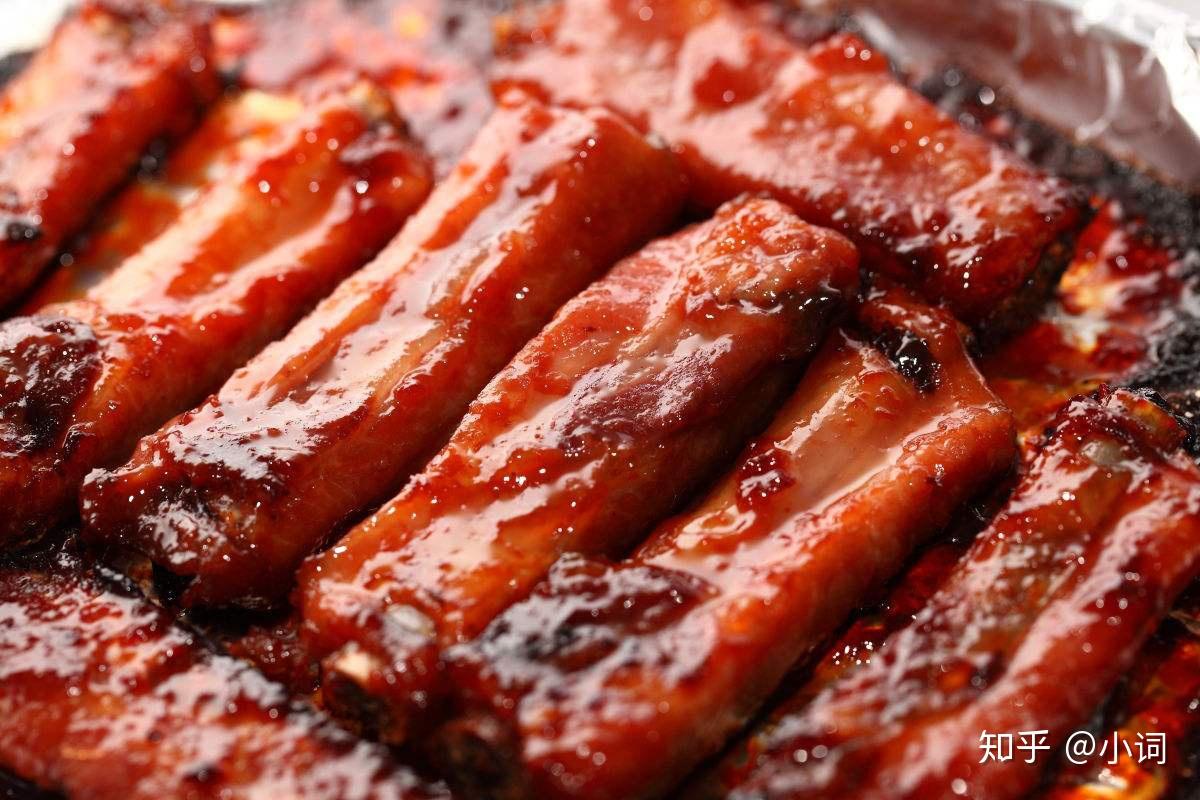 当地教体局回应给学生吃发臭排骨事件，严查严处，确保食品安全