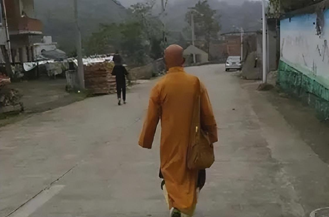 假面慈悲，救助百名弃婴的和尚涉诈骗案警方通报揭秘