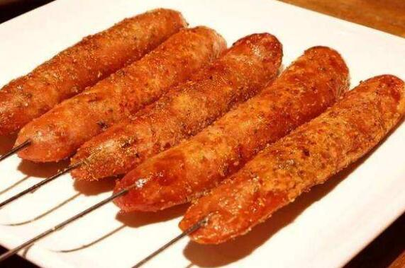 男子烤肠诱惑下的榴莲奇缘