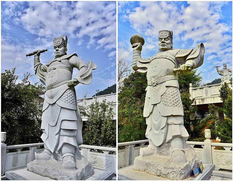 老人智勇，被蛇追咬，持杖还击的惊险一幕