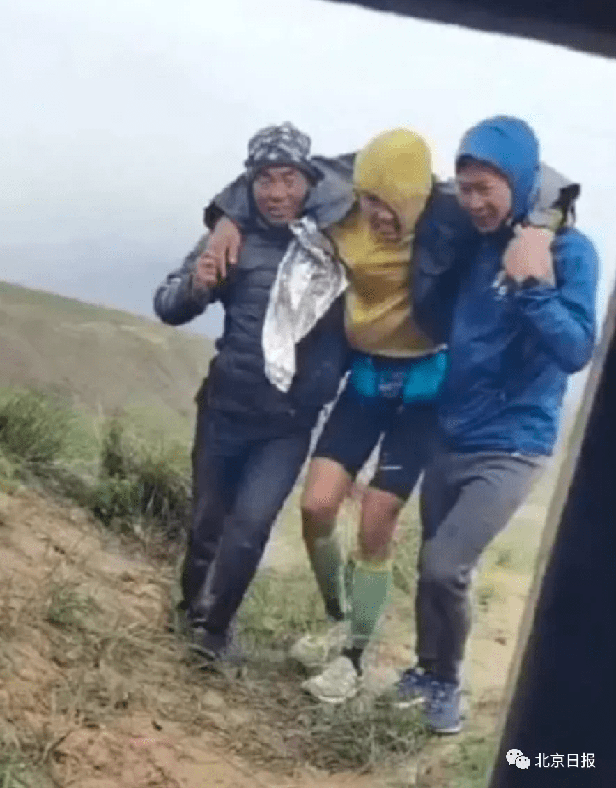 司法部门回应金毛疑蹭空调被打死事件